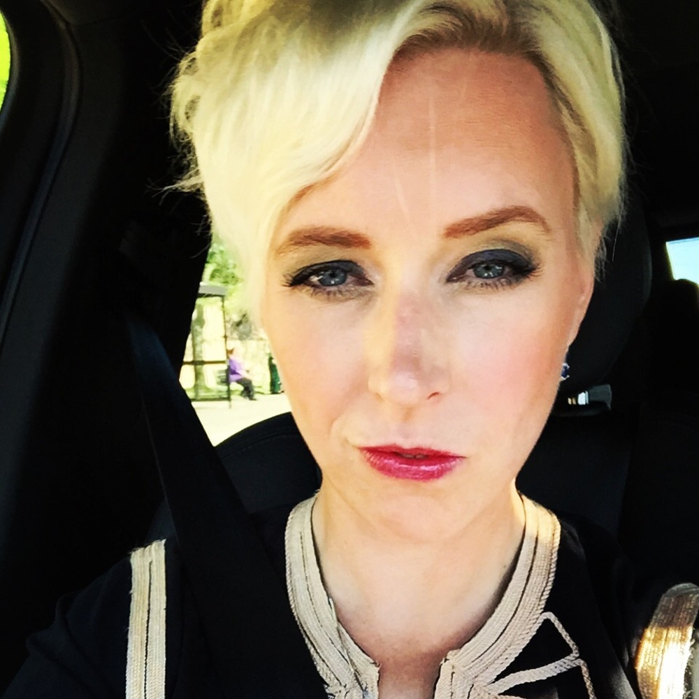 Meet your Posher, Rebecca